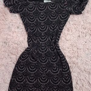 Chic Black and Pink Patterned Dress